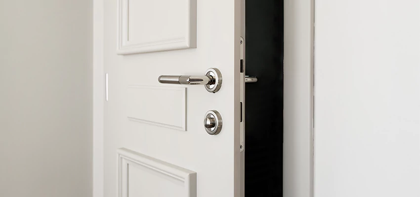 Folding Bathroom Door With Lock Solutions in California City, CA